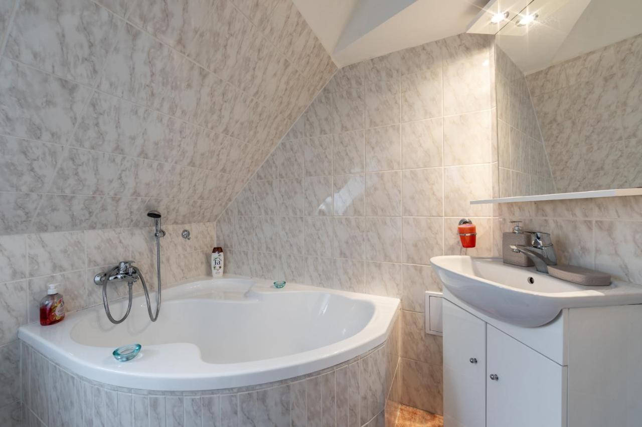 Apartment Kleopatra Karlsbad Eksteriør billede